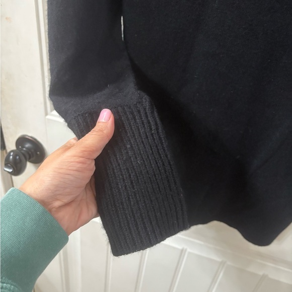 Veronica Beard Cashmere Lerato Black Turtleneck Sweater - Picture 8 of 12